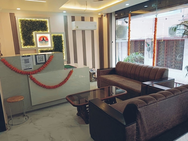 Imagen de los interiores del Hotel Shivalayam. Foto 16