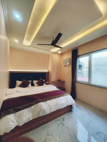 Imagen de la habitación del Hotel Shivalayam. Foto 7