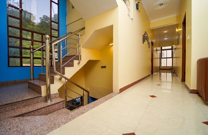 Imagen general del Hotel Shivalik River Retreat. Foto 8