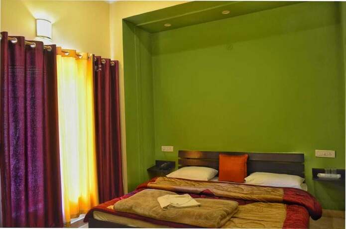Imagen general del Hotel Shivalik River Retreat. Foto 16