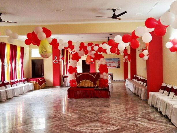 Imagen de los interiores del Hotel Shivalik River Retreat. Foto 37