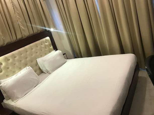 Imagen de la habitación del Hotel Shivam. Foto 6