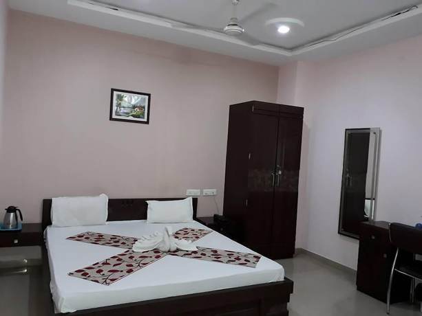 Imagen de la habitación del Hotel Shivam Fort View. Foto 6