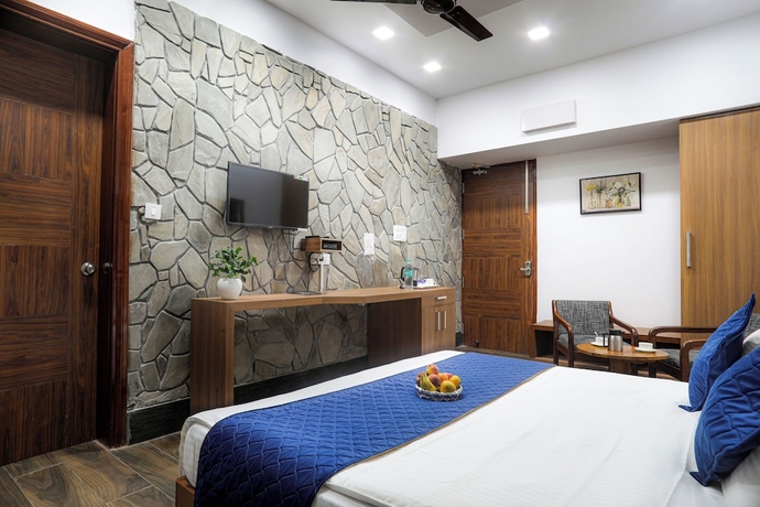 Imagen de la habitación del Hotel Shivani Foods And Resort. Foto 5