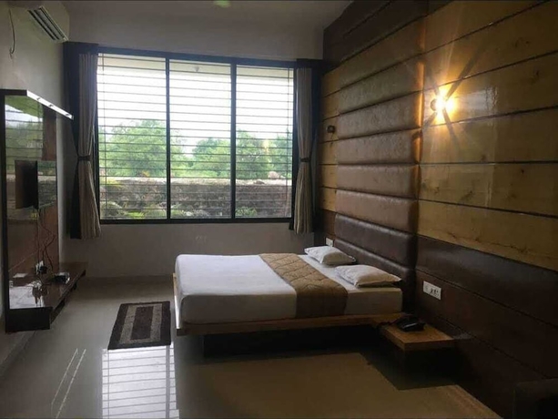 Imagen de la habitación del Hotel Shivani Resort. Foto 3