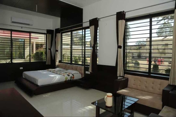 Imagen de la habitación del Hotel Shivani Resort. Foto 5