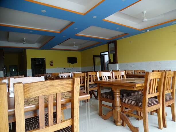 Imagen del bar/restaurante del Hotel Shivganga Retreat. Foto 12