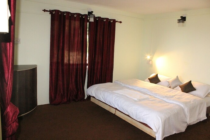 Imagen general del Hotel Shivirama. Foto 8