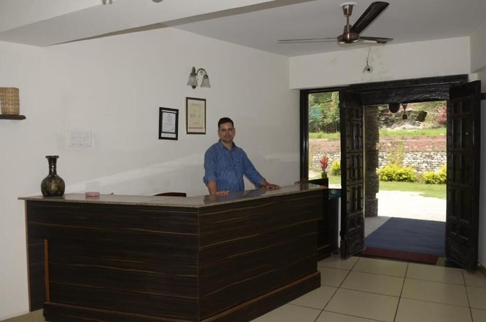 Imagen de los interiores del Hotel Shivlinga Tourist Complex. Foto 8