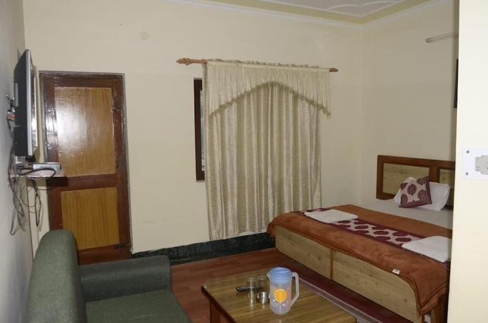 Imagen de la habitación del Hotel Shivlinga Tourist Complex. Foto 4