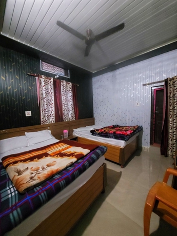 Imagen de la habitación del Hotel Shivlok. Foto 2