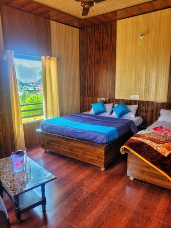 Imagen de la habitación del Hotel Shivlok. Foto 3