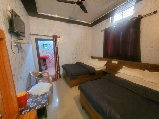 Imagen de la habitación del Hotel Shivlok. Foto 4