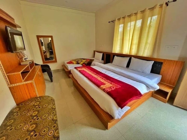Imagen de la habitación del Hotel Shivlok. Foto 6