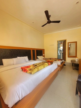 Imagen de la habitación del Hotel Shivlok. Foto 11