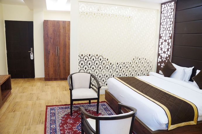 Imagen de la habitación del Hotel Shivoy Grand. Foto 2