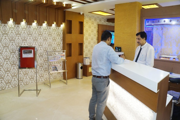 Imagen de los interiores del Hotel Shivoy Grand. Foto 20