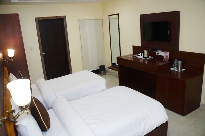 Imagen de la habitación del Hotel Shivoy Grand. Foto 17