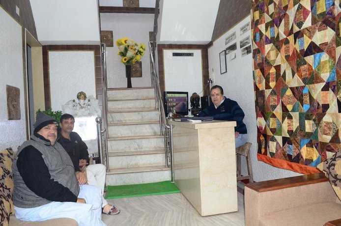 Imagen de los interiores del Hotel Shivratri Guest House. Foto 20