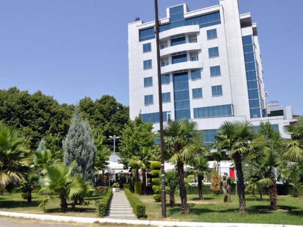 Imagen general del Hotel Shkoder Grand Hotel Europa, Affiliated by Meli&aacute;. Foto 5