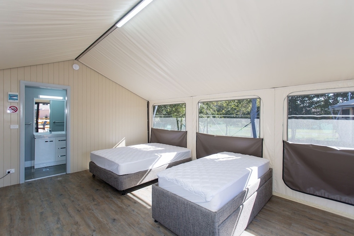 Imagen de la habitación del Hotel Shoal Bay Holiday Park. Foto 19