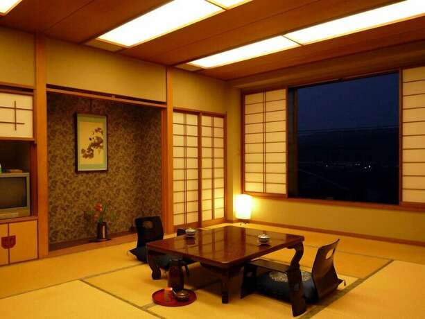Imagen de la habitación del Hotel Shofukunoyado Ebisuya. Foto 8