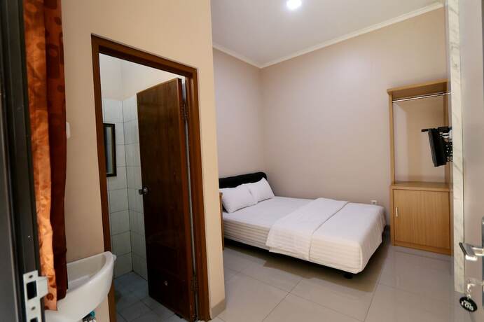Imagen general del Hotel Shofy Guest House Syariah 33 Subang. Foto 4