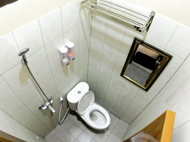 Imagen general del Hotel Shofy Guest House Syariah 33 Subang. Foto 8