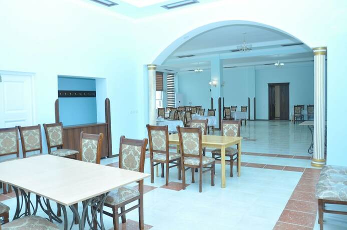 Imagen del bar/restaurante del Hotel Shokhjakhon. Foto 8