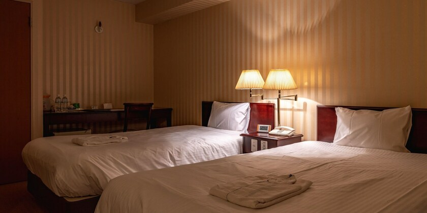 Imagen de la habitación del Hotel Shonan Kamakura Crystal. Foto 19