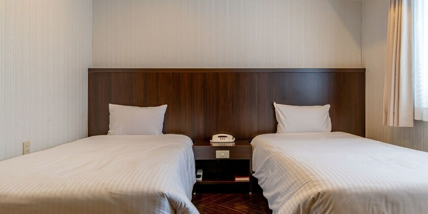 Imagen de la habitación del Hotel Shonan Kamakura Crystal. Foto 22
