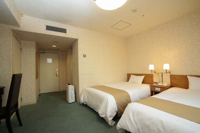 Imagen de la habitación del Hotel Shonan Kamakura Crystal. Foto 28