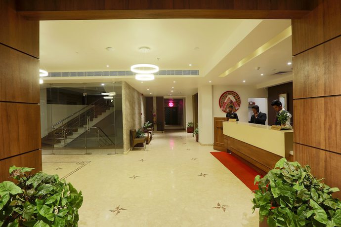 Imagen de los interiores del Hotel Shoolin Grand, Dispur. Foto 17