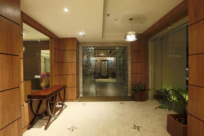 Imagen de los interiores del Hotel Shoolin Grand. Foto 19