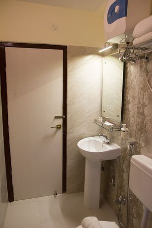 Imagen de la habitación del Hotel Shoolin Grand. Foto 13