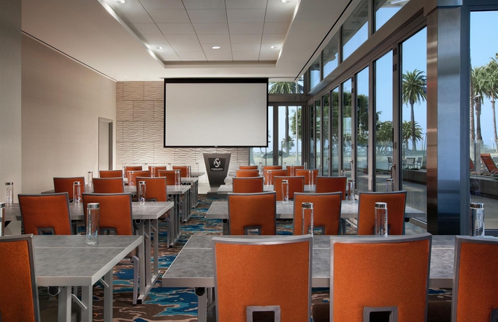 Imagen de los interiores del Hotel Shore. Foto 10