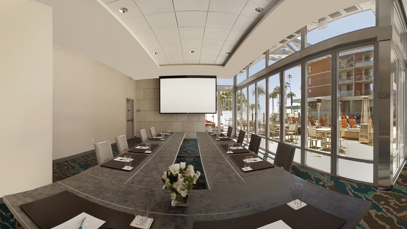 Imagen de los interiores del Hotel Shore. Foto 13