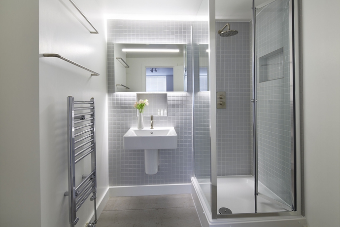 Imagen de la habitación del Hotel Shoreditch One. Foto 5