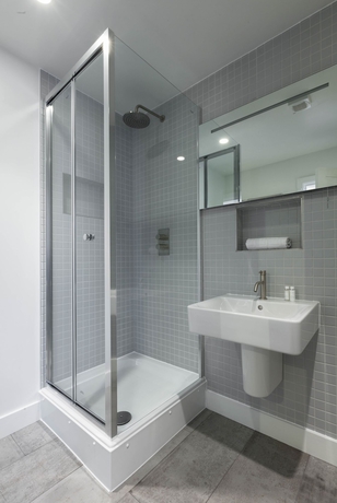 Imagen de la habitación del Hotel Shoreditch One. Foto 6