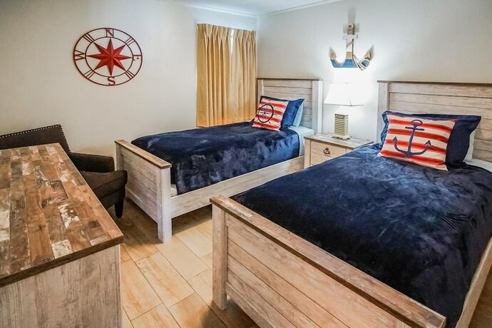 Imagen de la habitación del Hotel Shoreline Towers. Foto 11