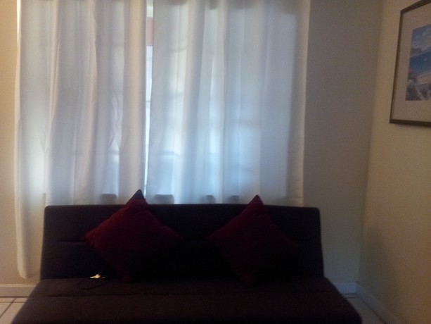 Imagen de la habitación del Hotel Shores Terrace. Foto 7