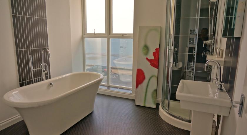 Imagen general del Hotel Shoreside Inn. Foto 8