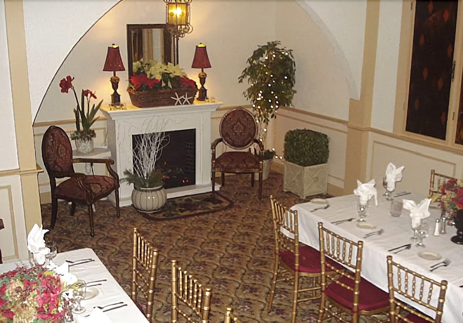 Imagen del bar/restaurante del Hotel Shoreway Acres Inn and Cape Cod Lodging. Foto 7