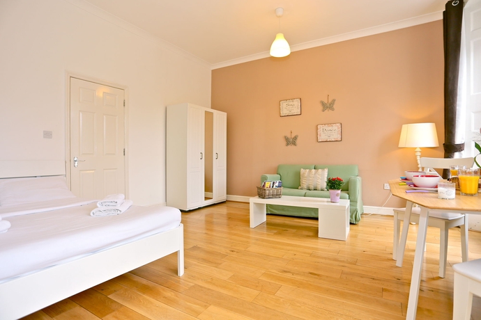 Imagen de los interiores del Hotel Short Lets in London - Angel. Foto 16