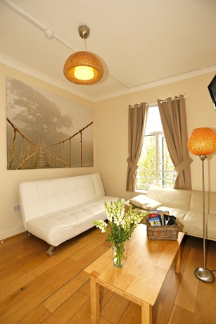 Imagen de los interiores del Hotel Short Lets in London - Highbury. Foto 14