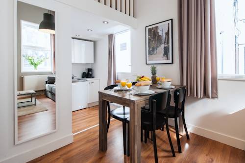 Imagen de la habitación del Hotel Short Stay Group Harbour Loft Studios. Foto 7