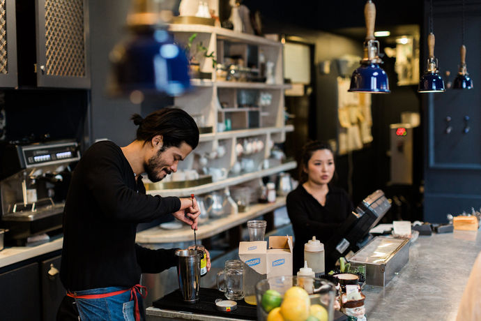 Imagen del bar/restaurante del Hotel Short Stories. Foto 3