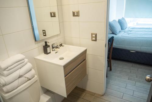 Imagen general del Hotel ShortStays Santiago. Foto 9