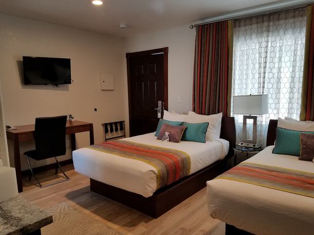 Imagen de la habitación del Hotel Shoshone Inn. Foto 15