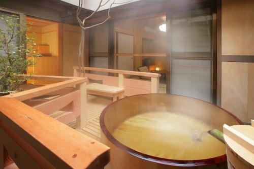 Imagen de la habitación del Hotel Shouhakutei Azumaso. Foto 6